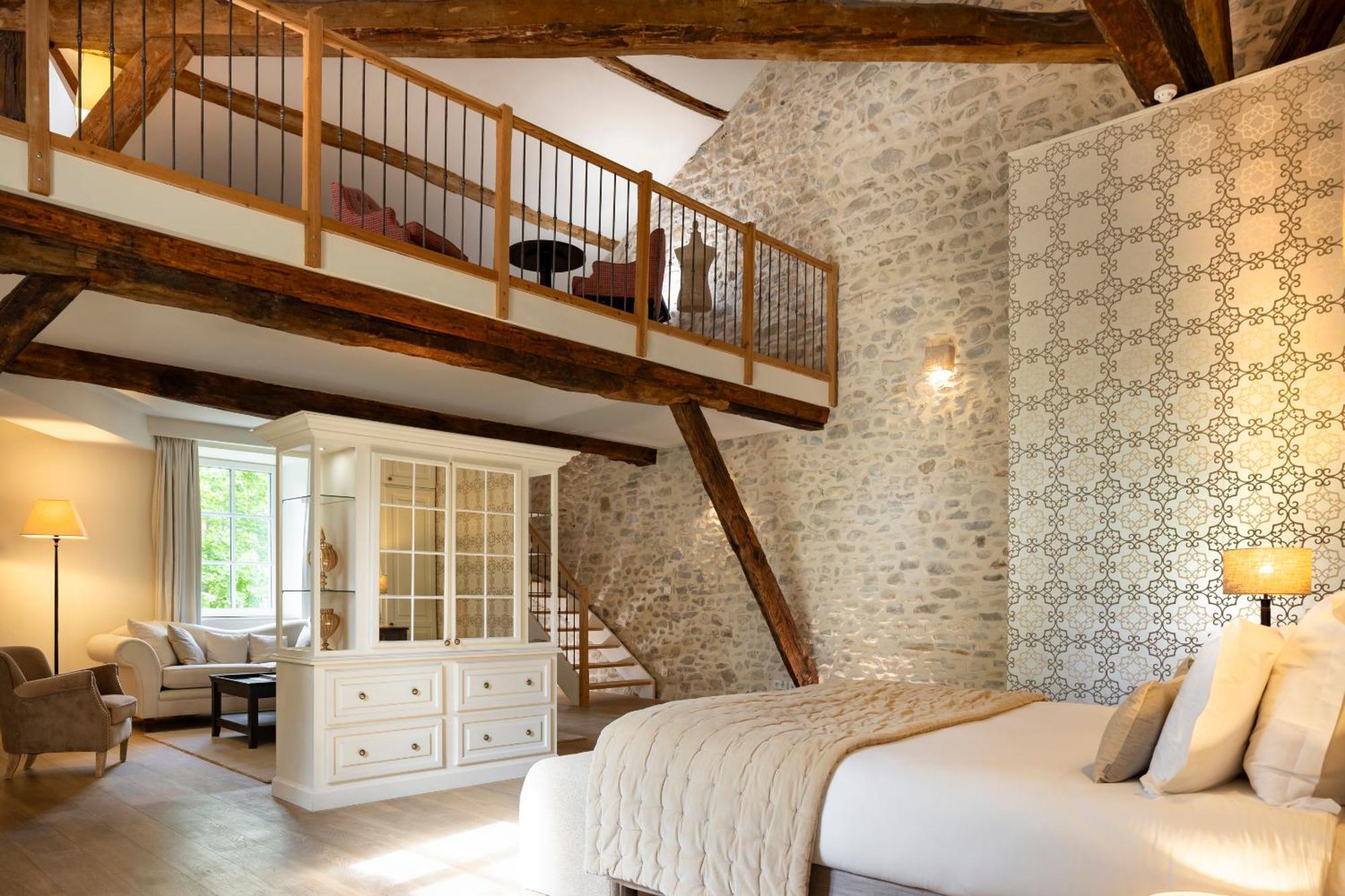 Chateau Les Oliviers De Salettes Charols Екстериор снимка